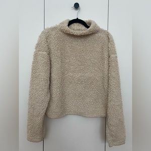 Missguided - Cream Fleece Teddy Mockneck Pullover